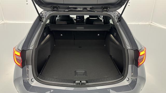 Toyota Corolla Touring Sports Design 