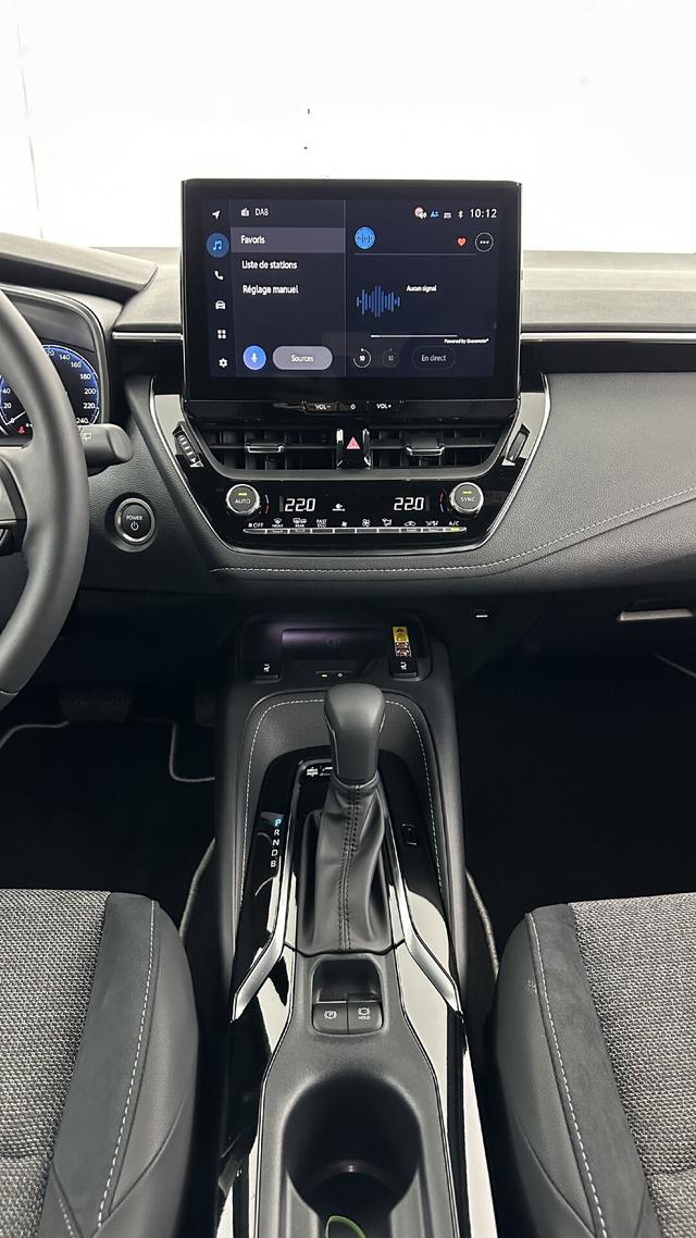 Toyota Corolla Touring Sports Design 