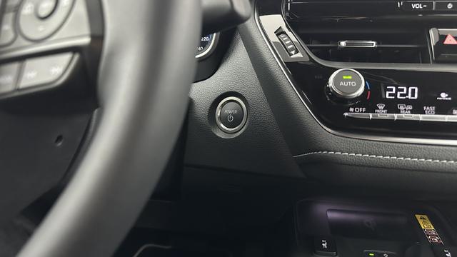 Toyota Corolla Touring Sports Design 