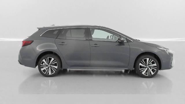 Toyota Corolla Touring Sports Design 