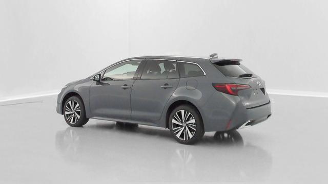 Toyota Corolla Touring Sports Design 