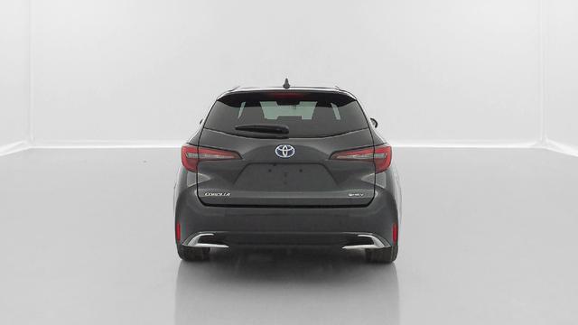 Toyota Corolla Touring Sports Design 