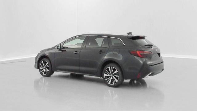 Toyota Corolla Touring Sports Design 