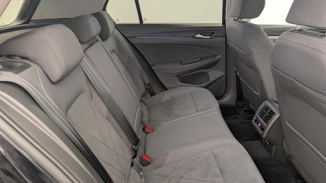 Volkswagen Golf 1.5 ETSI OPF 130 DSG7 STYLE 