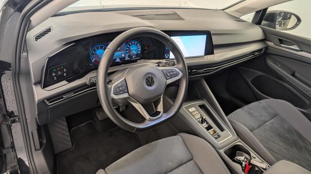 Volkswagen Golf 1.5 ETSI OPF 130 DSG7 STYLE 