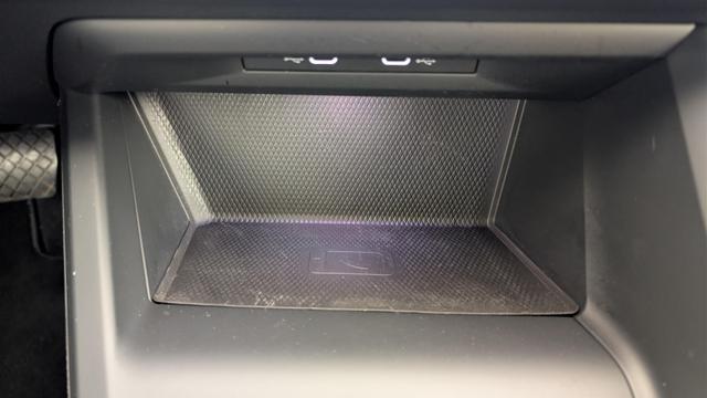 Volkswagen Golf 1.5 ETSI OPF 130 DSG7 STYLE 
