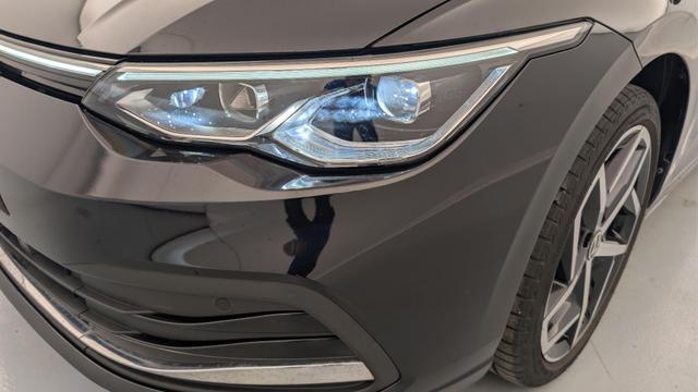 Volkswagen Golf 1.5 ETSI OPF 130 DSG7 STYLE 