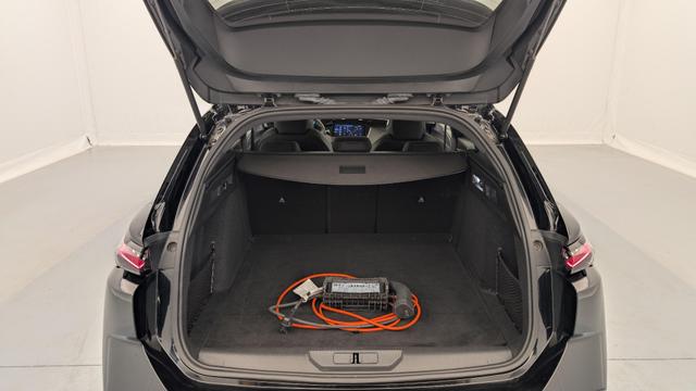 Peugeot 308 SW PHEV 225 e-EAT8 GT 
