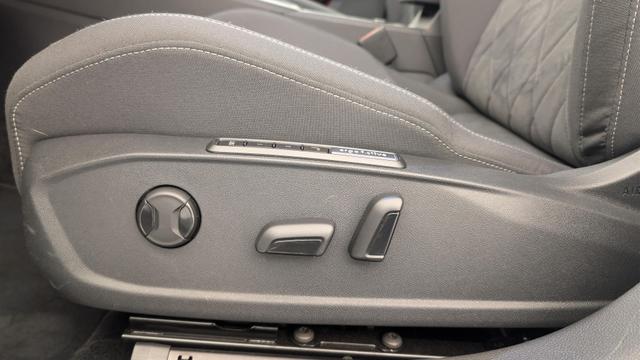 Volkswagen Golf 1.4 HYBRIDE RECHARGEABLE OPF 204 DSG STYLE 