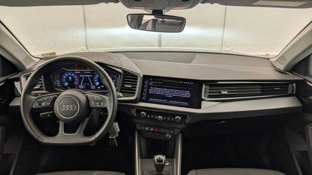 Audi A1 30 TFSI 116 ch BVM6 Design 