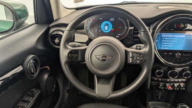 MINI COOPER 136 CH DKG7 ESSENTIAL Hatch 