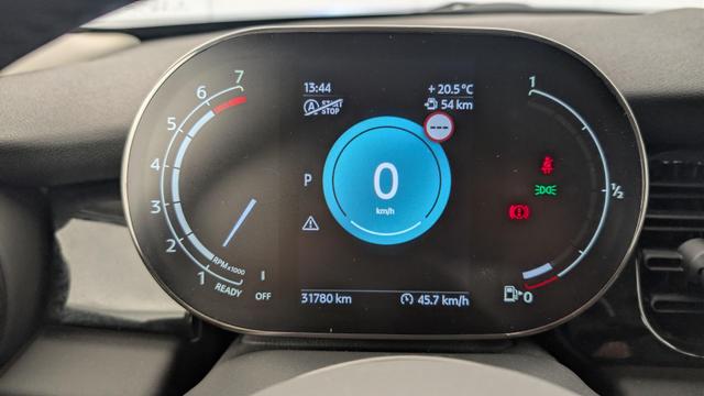 MINI COOPER 136 CH DKG7 ESSENTIAL Hatch 