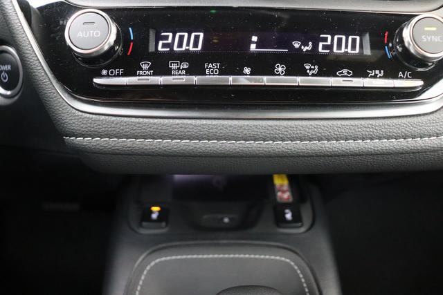 Suzuki Swace GLX 
