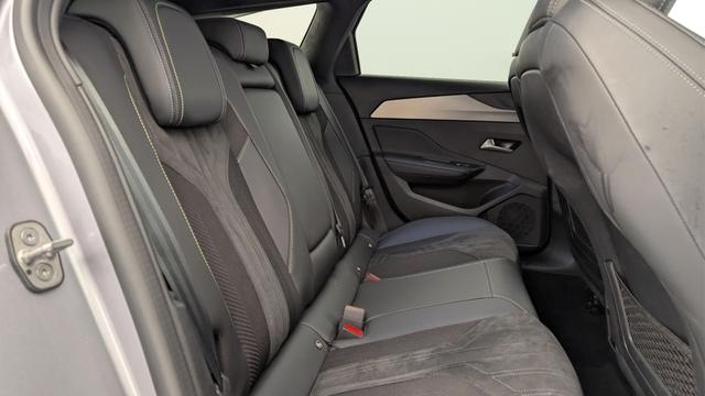 Peugeot 308 SW PHEV 225 e-EAT8 GT 