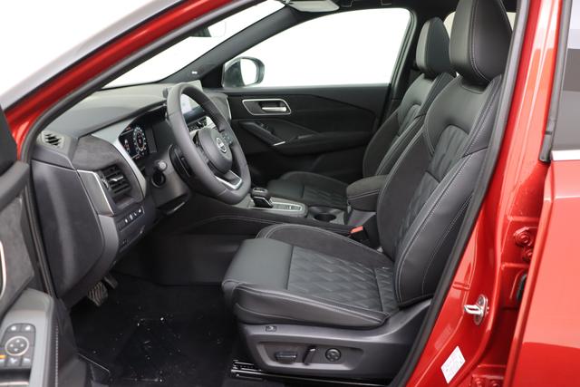 Nissan Qashqai Tekna Plus + 2 Tone 