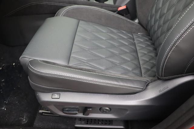 Nissan Qashqai Tekna Plus + 2 Tone 