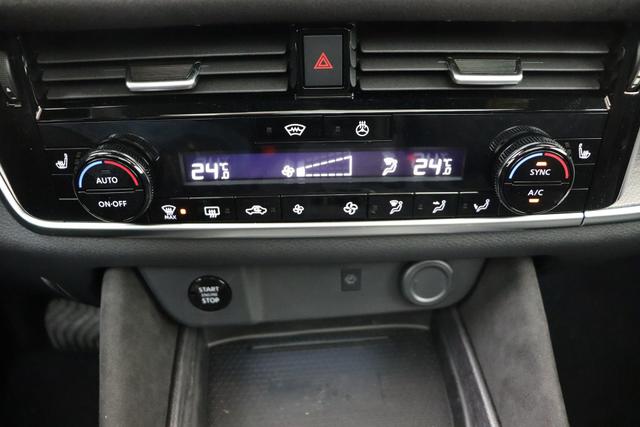 Nissan Qashqai Tekna Plus + 2 Tone 
