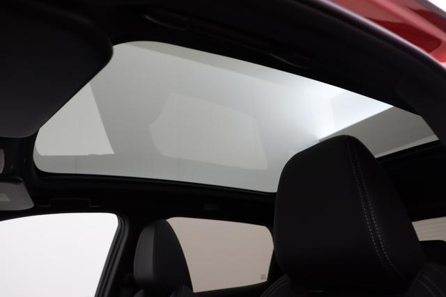 Nissan Qashqai Tekna Plus + 2 Tone 