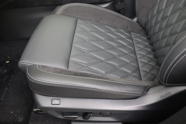 Nissan Qashqai Tekna Plus + 2 Tone 