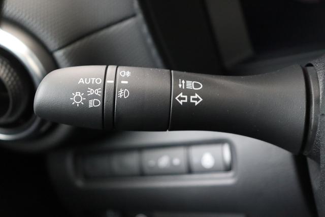 Nissan Juke N-Connecta + Winter Pack Navigation 