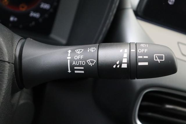 Nissan Juke N-Connecta + Winter Pack Navigation 