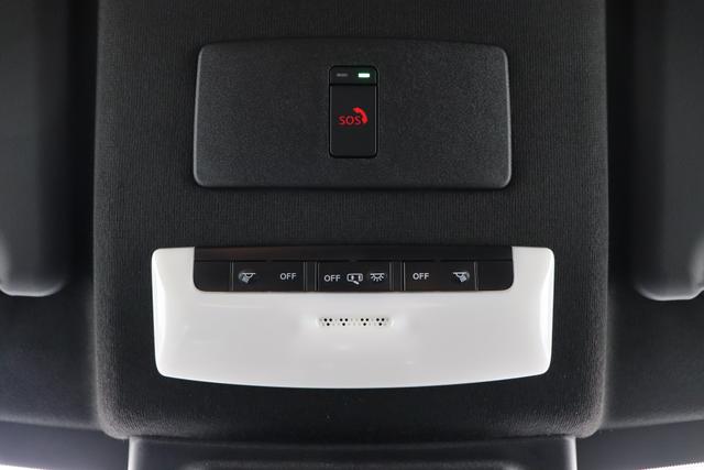 Nissan Juke N-Connecta + Winter Pack Navigation 