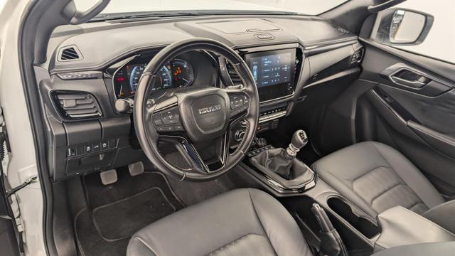 Isuzu D-Max 1.9 4X4 SPACE CAB N60 NSPORT MT 