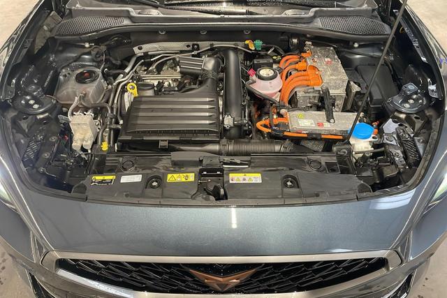 Cupra Formentor 1.4 E-HYBRID 245 CH DSG6 VZ 