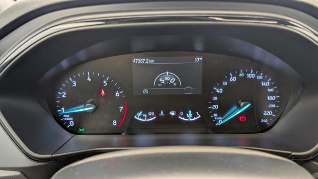 Ford Focus 1.0 EcoBoost 155 S&S mHEV ST Line 