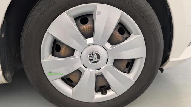 Skoda Fabia 1.0 MPI 60 CH BVM5 BUSINESS 
