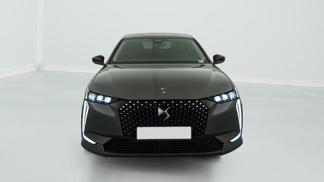 DS Automobiles 4 PureTech 130 EAT8 Etoile - Alcantara 