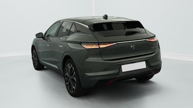 DS Automobiles 4 PureTech 130 EAT8 Etoile - Alcantara 