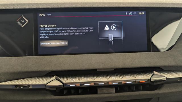 DS Automobiles 4 PureTech 130 EAT8 Etoile - Alcantara 