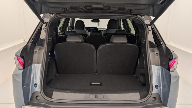 Peugeot 5008 HYBRID 145CH E-DCS6 GT 