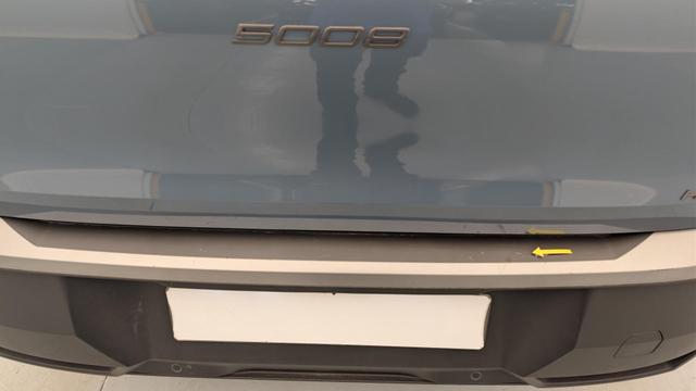 Peugeot 5008 HYBRID 145CH E-DCS6 GT 