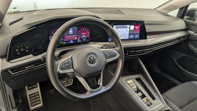 Volkswagen Golf 2.0 TDI SCR 150 DSG7 ACTIVE 