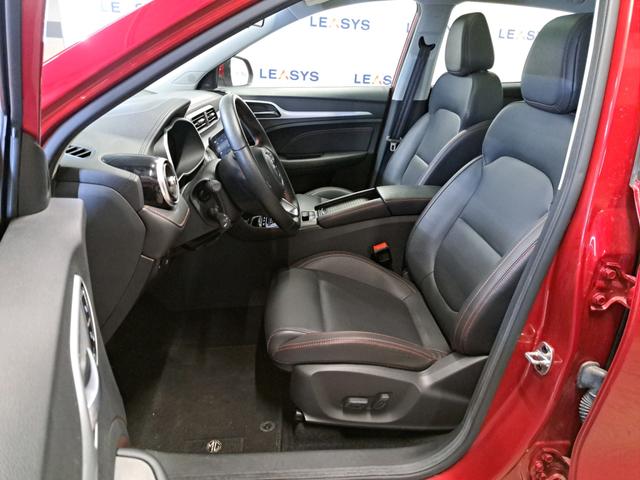 MG ZS Luxury 
