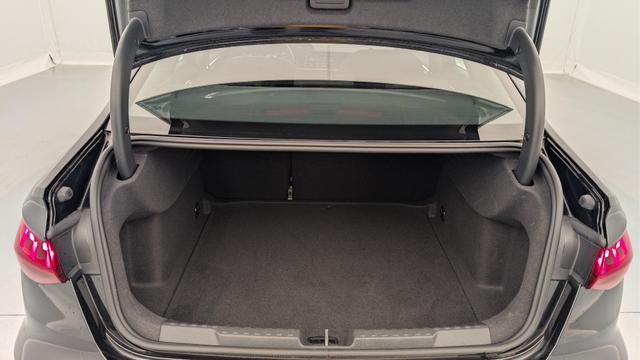 Audi A3 35 TDI 150 S tronic 7 Business Executive 