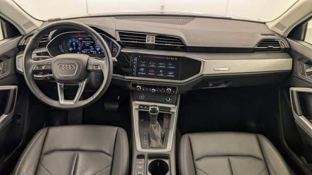Audi Q3 35 TDI 150 ch S tronic 7 Design 