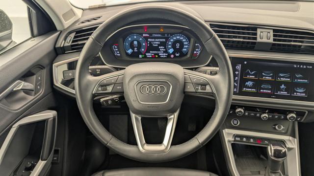 Audi Q3 35 TDI 150 ch S tronic 7 Design 