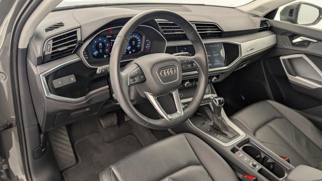 Audi Q3 35 TDI 150 ch S tronic 7 Design 