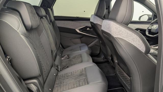 Peugeot 5008 HYBRID 145CH E-DCS6 GT 