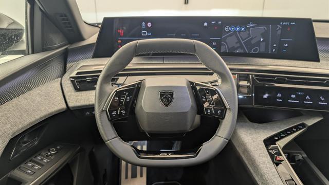 Peugeot 5008 HYBRID 145CH E-DCS6 GT 