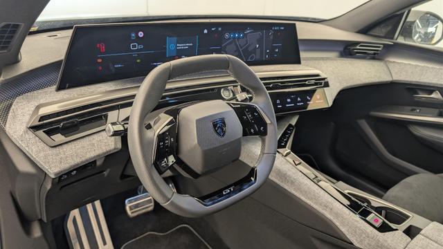 Peugeot 5008 HYBRID 145CH E-DCS6 GT 
