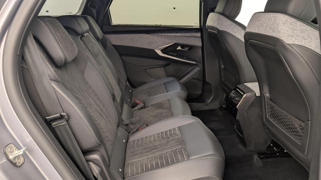 Peugeot 5008 HYBRID 145CH E-DCS6 GT 