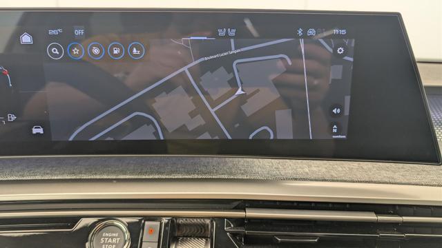 Peugeot 5008 HYBRID 145CH E-DCS6 GT 