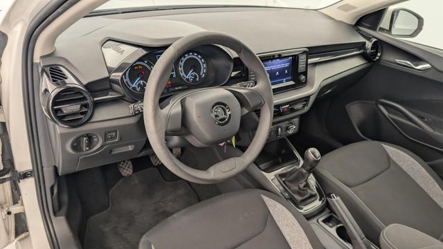 Skoda Fabia 1.0 MPI 65 ch BVM5 Active 