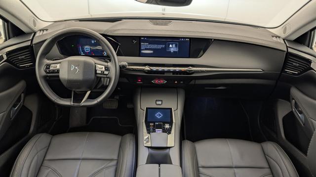 DS Automobiles 4 PureTech 130 EAT8 Rivoli 