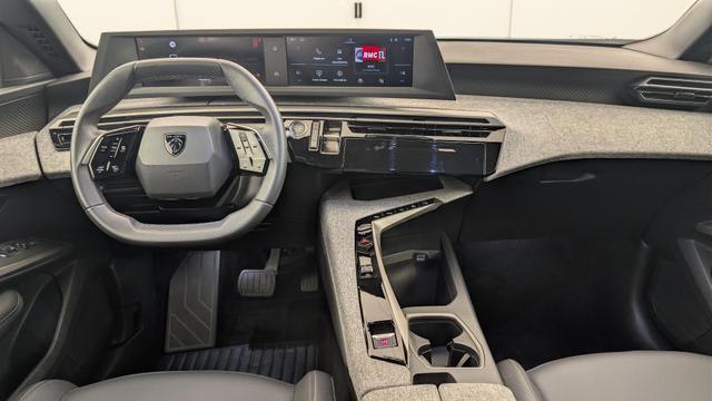 Peugeot 3008 Hybrid 145 e-DCS6 Allure 