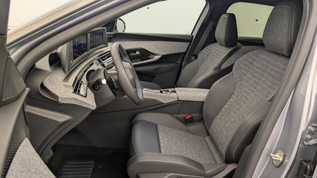 Peugeot 3008 Hybrid 145 e-DCS6 Allure 